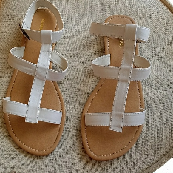 classified Shoes - Sandals. Sz 10
